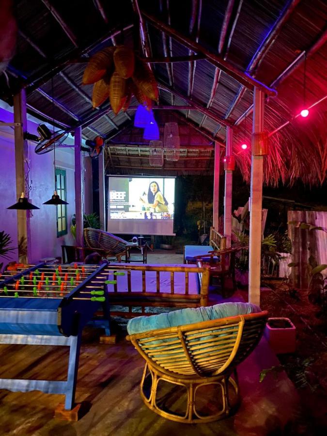 Wanderlust - Beach Side Hoi An An Bàn Dış mekan fotoğraf
